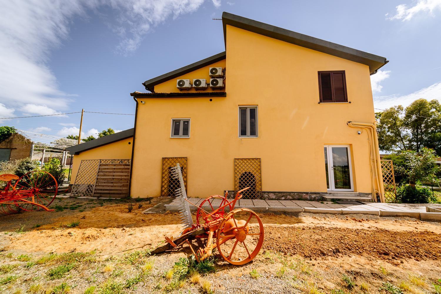 Agriturismo Bio Podere 109 - Wine&Food Альберезе Экстерьер фото